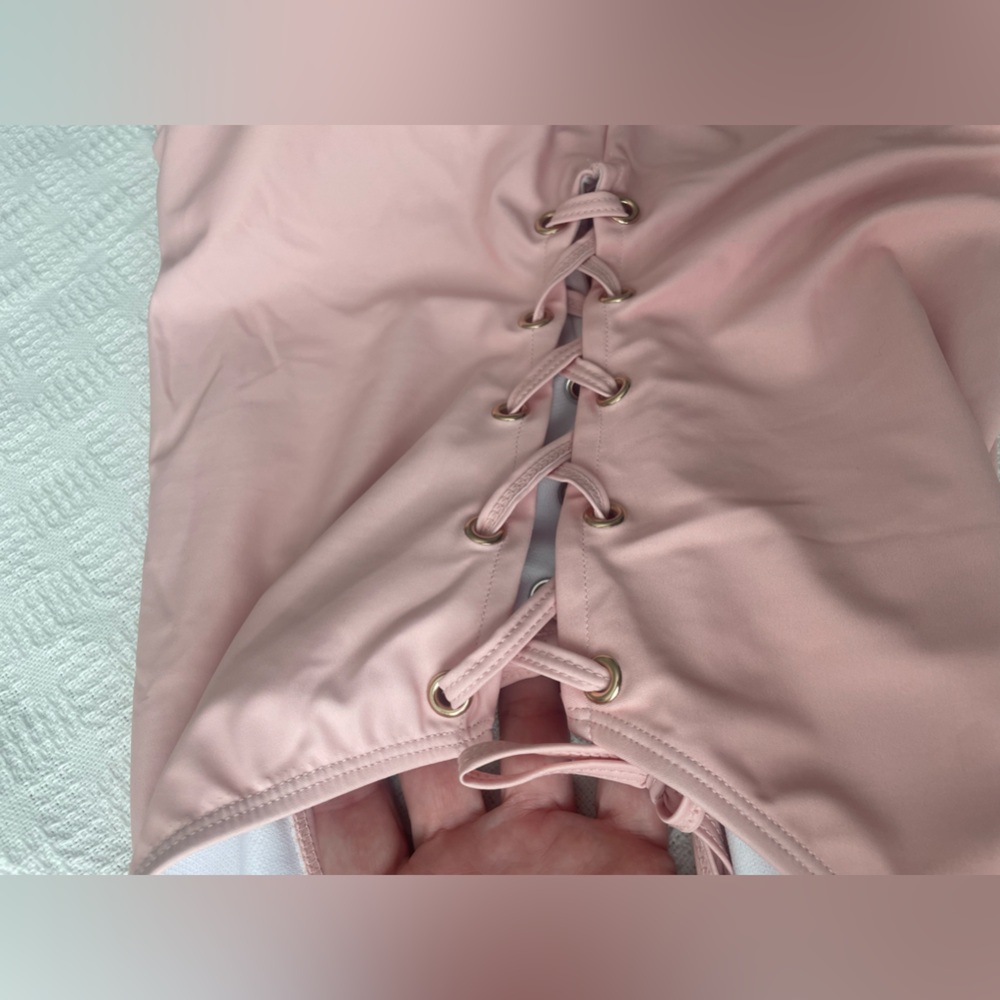 Swimsut & dress - Picture 8 of 15